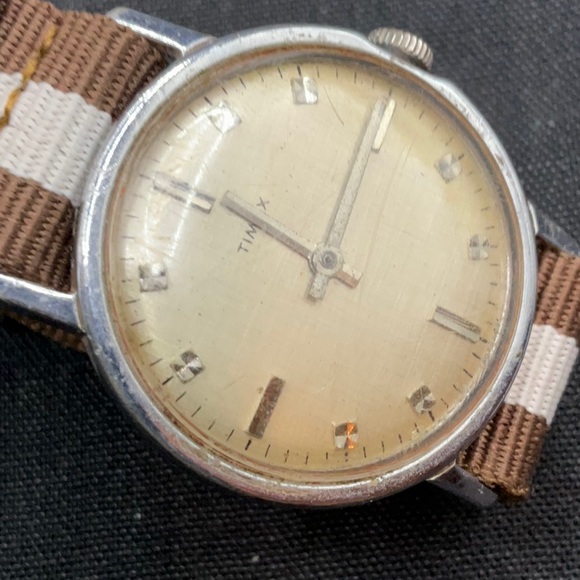 Vintage 1971 Timex,  called "Tropical" Mens Watch NATO Strap - Picture 3 of 5